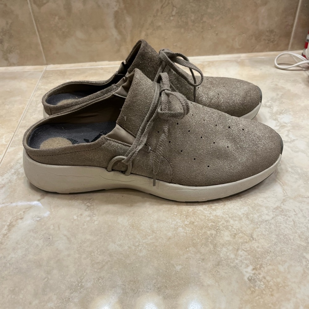 Otbt slip on